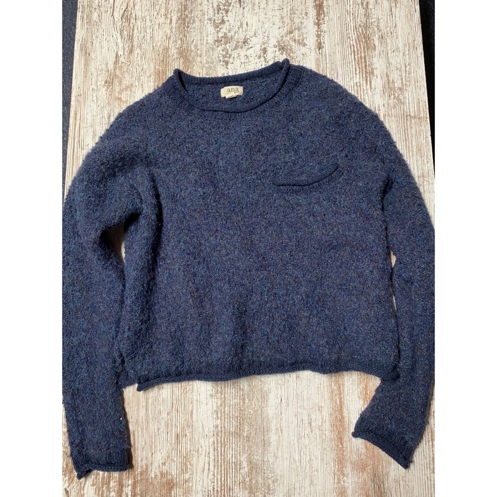 NWOT Fuzzy Pullover